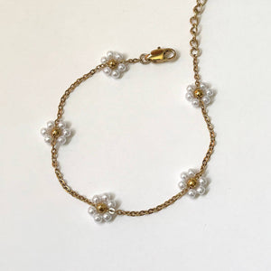 Pearl Flower Bracelet