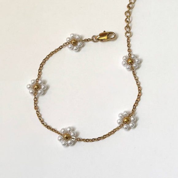 Pearl Flower Bracelet