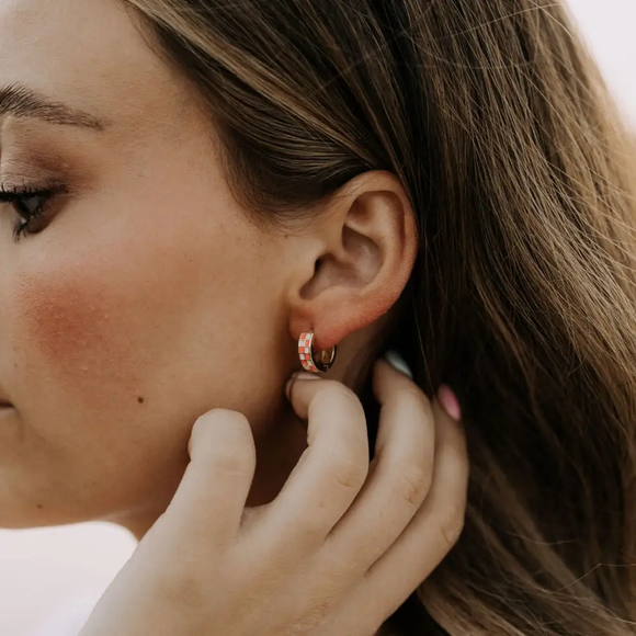 PRE-ORDER Checkered Hoops, pink and white